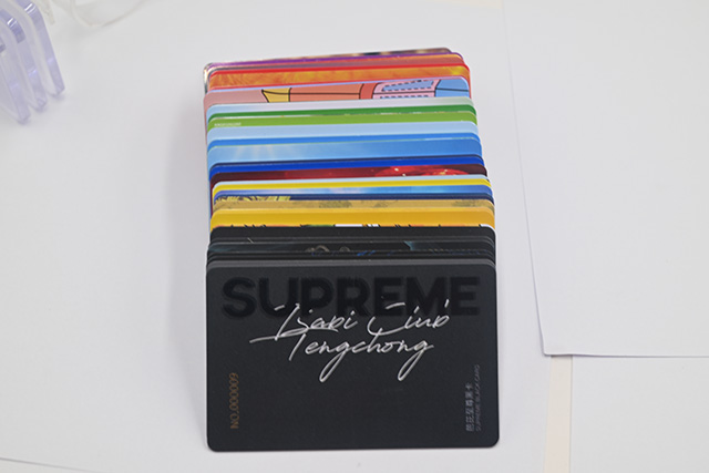 钥匙扣卡有几种型号，，，，，钥匙扣卡有什么特点？？？