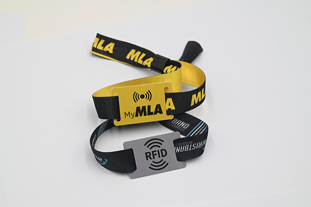 黑卡是什么？？？？四大行黑卡办理条件？？？？