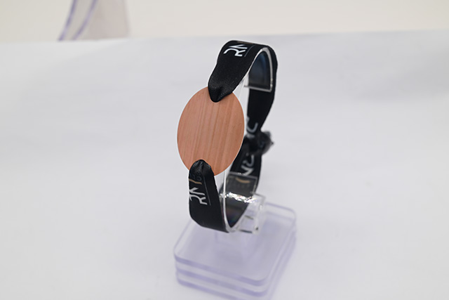 影戏院校园卡应不应该设置有用期？？？