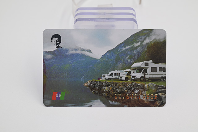 芯片卡与磁条卡之间有什么区别，，，，这个是我们需要相识的